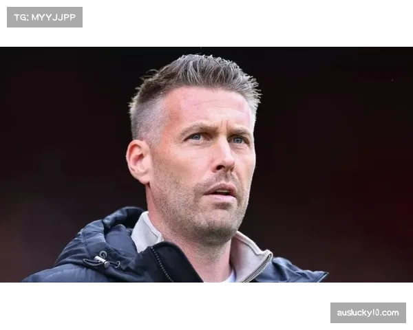 卢顿官方宣布主帅布卢姆菲尔德因带队战绩不佳被解除执教职务 卢顿官方宣布主帅布卢姆菲尔德因带队战绩不佳被解除执教职务